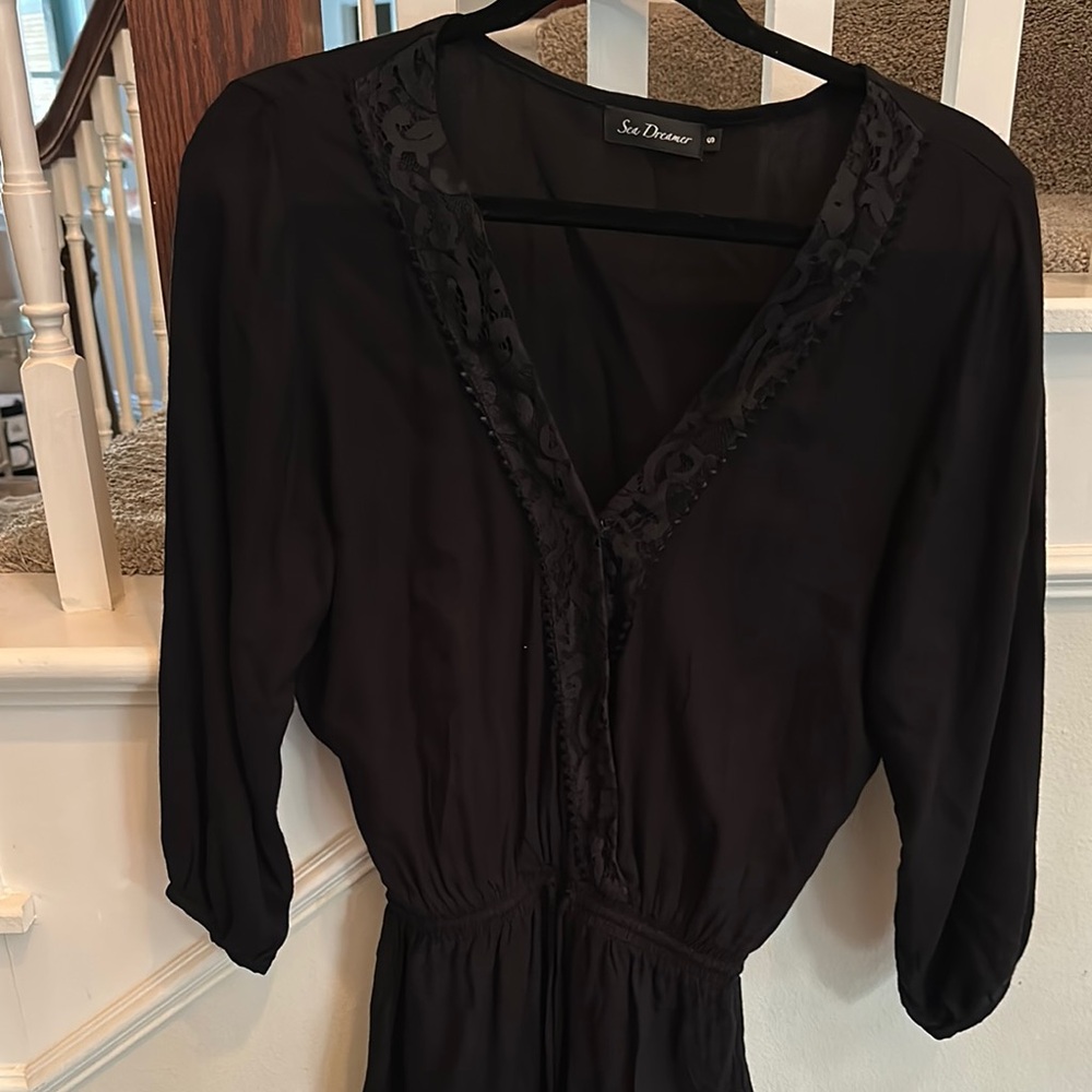 Sue Devitt Elegant Black V-Neck Dress